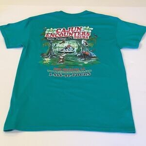 Cajun Encounters Tour Co T-Shirt Size Medium Womens Green New Orleans Alligators